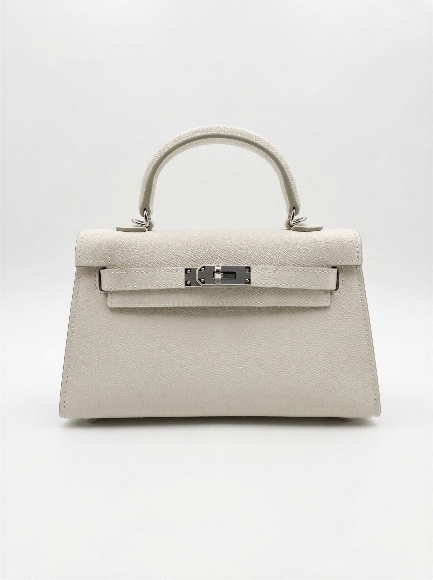 The Luxey - White